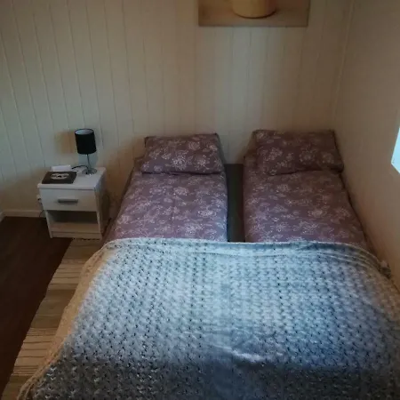 Dubble In Share Hause