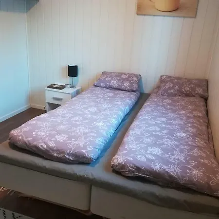 Dubble In Share Hause Tromso