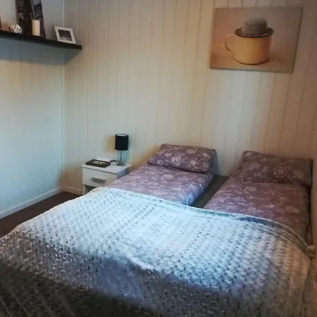 Dubble In Share Hause